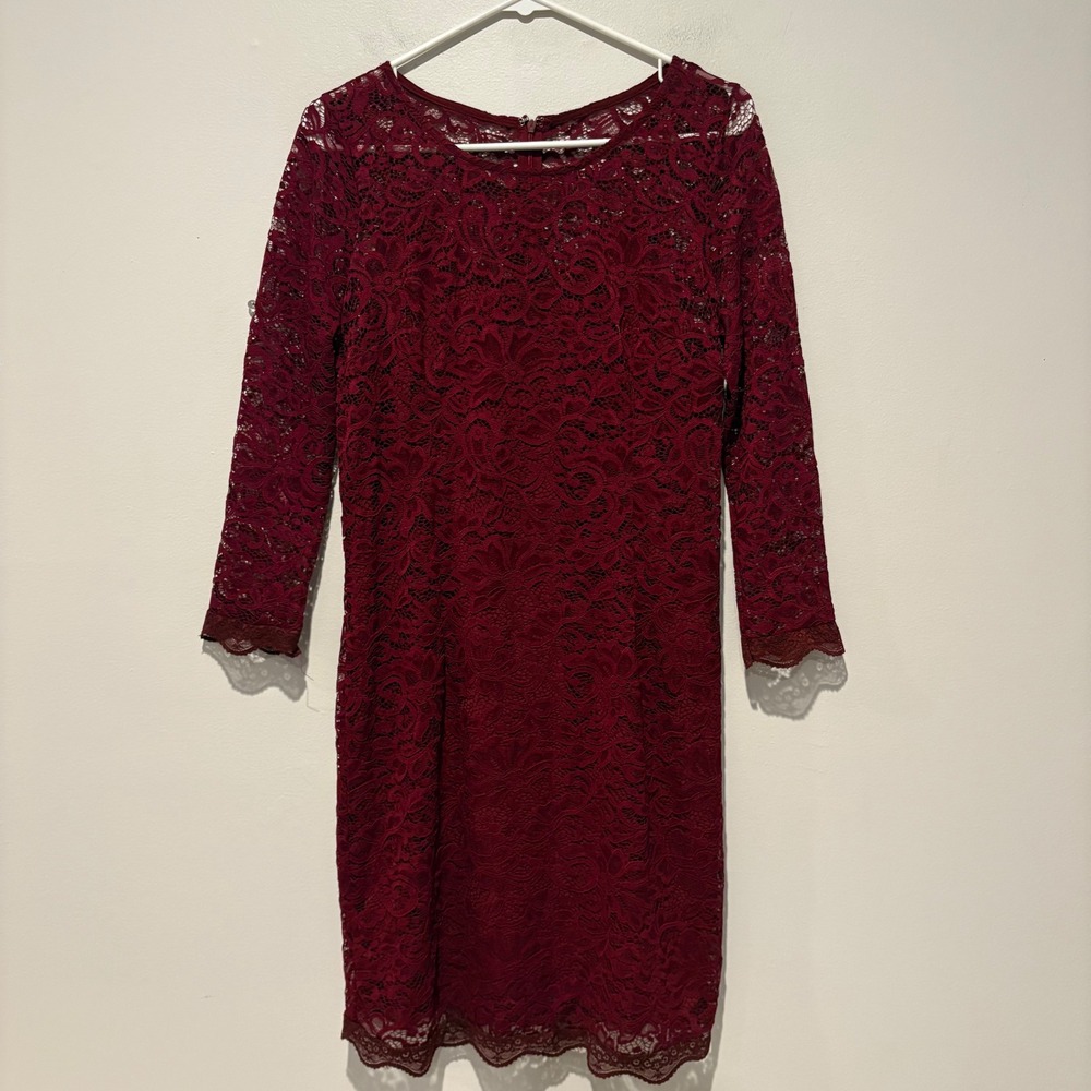 Piperlime Collection Burgundy Red Lace Dress Cocktail Party Elegant Modest M‎